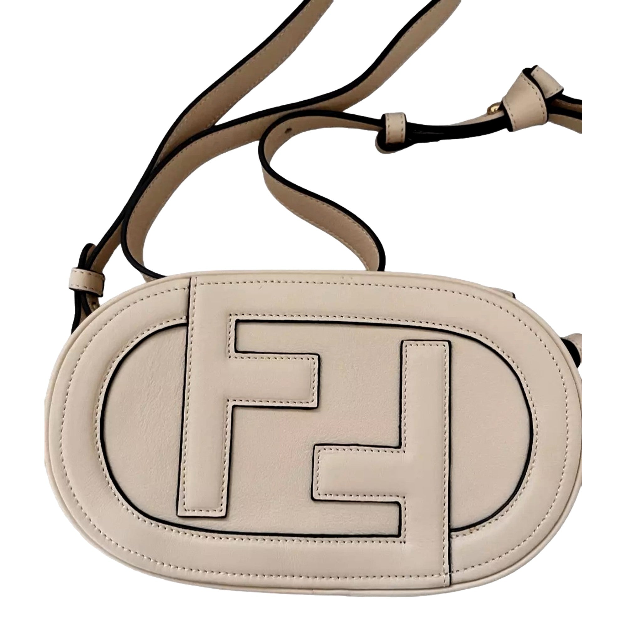 Fendi8BS058Olock1_clipped_rev_1.jpg